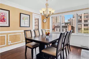 360 E 72nd St, New York City, NY 10021 - Photo 4