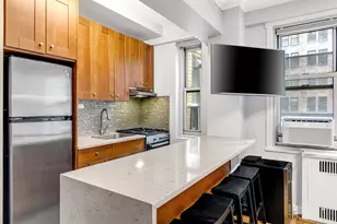 220 Madison Ave, New York City, NY 10016 - Photo 2