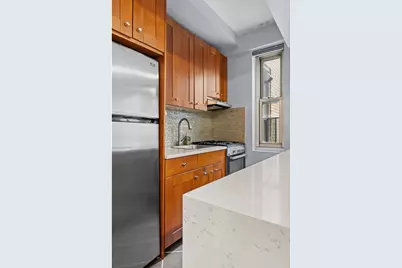 220 Madison Avenue #4D, New York, NY 10016 - Photo 4