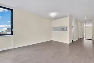 300 E 62nd St, New York City, NY 10065 - Photo 4