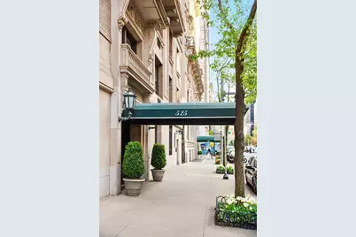 525 Park Avenue #10D, New York City, NY 10065 - Photo 6