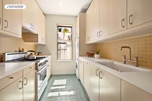 446 15th St, New York City, NY 11215 - Photo 4