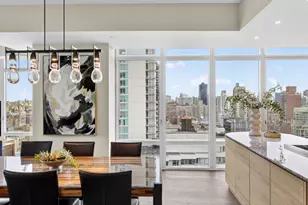 207 E 57th St, New York City, NY 10022 - Photo 16