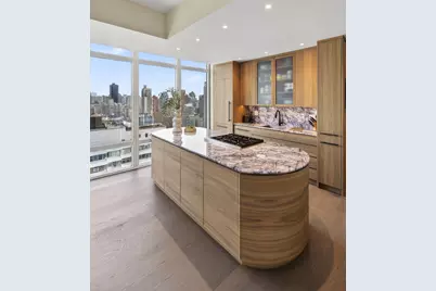 207 E 57th Street #29A, New York City, NY 10022 - Photo 2