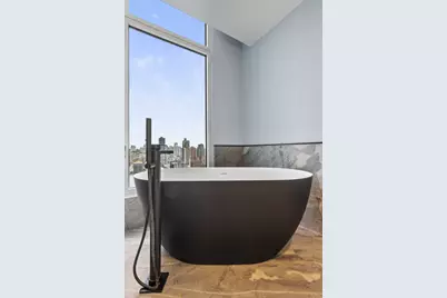 207 E 57th Street #29A, New York City, NY 10022 - Photo 12