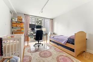 303 E 33rd St, New York City, NY 10016 - Photo 8