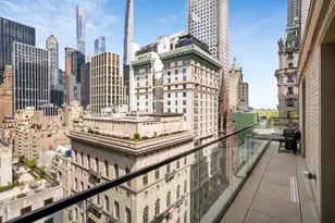 685 5th Ave, New York, NY 10022 - Photo 1