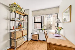 220 E 67th St, New York City, NY 10065 - Photo 6