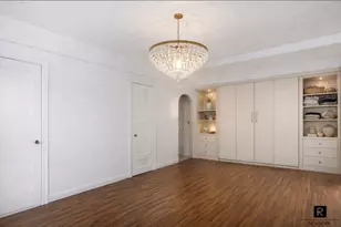 339 E 58th St, New York City, NY 10022 - Photo 1
