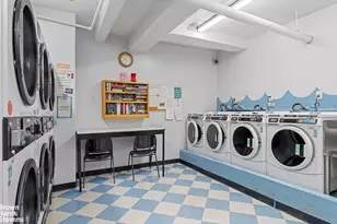 245 E 24th St, New York City, NY 10010 - Photo 28