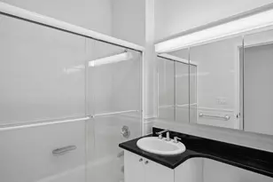 350 E 82nd St, New York City, NY 10028 - Photo 8