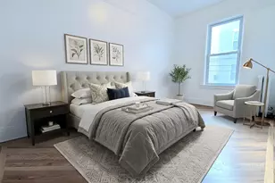 18-44 21st Dr, New York City, NY 11105 - Photo 4