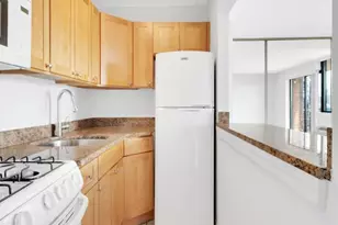 23-22 30th Rd, New York City, NY 11102 - Photo 8