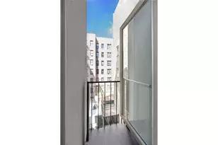 351 S 3rd St, New York City, NY 11211 - Photo 6