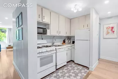 353 E 72nd Street #3CD, New York City, NY 10021 - Photo 4