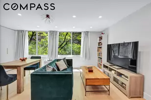 353 E 72nd St, New York City, NY 10021 - Photo 2