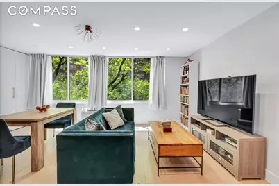 353 E 72nd Street #3CD, New York City, NY 10021 - Photo 2
