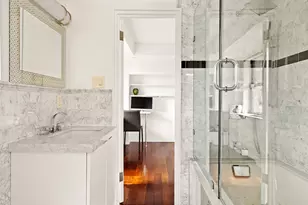 330 E 49th St, New York City, NY 10017 - Photo 14