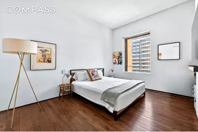 527 W 27th Street #6S, New York City, NY 10001 - Photo 18