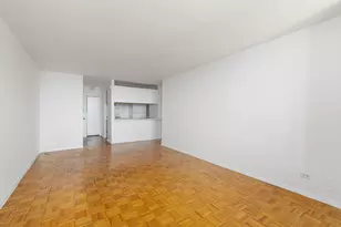 200 Rector Pl, New York City, NY 10280 - Photo 8