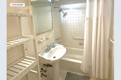 65 E 76th Street #2C, New York City, NY 10021 - Photo 4