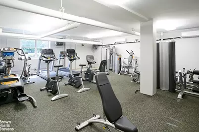 3935 Blackstone Avenue #3C, New York City, NY 10471 - Photo 12