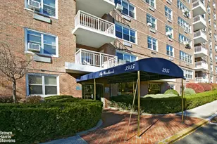 3935 Blackstone Ave, New York City, NY 10471 - Photo 20