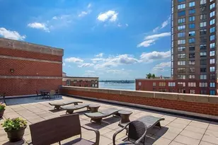 300 Rector Pl, New York City, NY 10280 - Photo 4