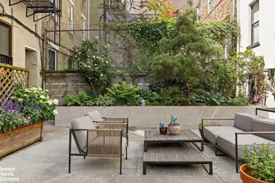 309 W 20th Street #4R, New York City, NY 10011 - Photo 6