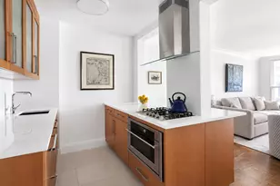 61 Jane St, New York City, NY 10014 - Photo 2