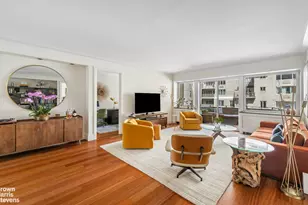 58 W 58th St, New York City, NY 10019 - Photo 1