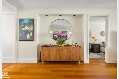 58 W 58th Street #7C, New York City, NY 10019 - Photo 4