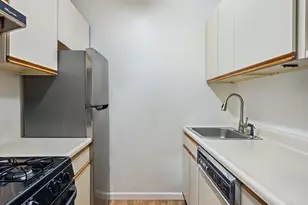 120 E 90th St, New York City, NY 10128 - Photo 6