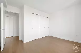 561 10th Ave, New York City, NY 10036 - Photo 4