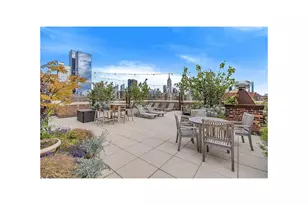 410 W 24th St, New York City, NY 10011 - Photo 16
