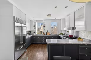 410 W 24th St, New York City, NY 10011 - Photo 6