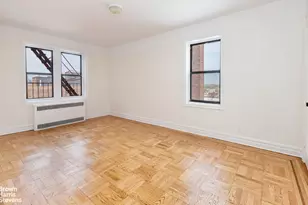 35-20 73rd St, New York City, NY 11372 - Photo 6