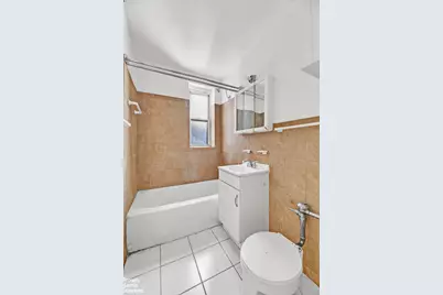 800 Grand Concourse #5ES, New York City, NY 10451 - Photo 10