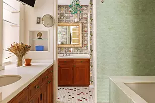 34 Gramercy Park E, New York, NY 10003 - Photo 22