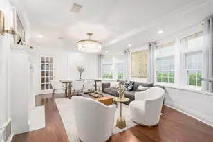 40 E 74th St, New York City, NY 10021 - Photo 1