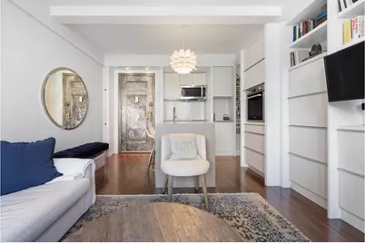 25 Tudor City Place #1005, New York City, NY 10017 - Photo 4
