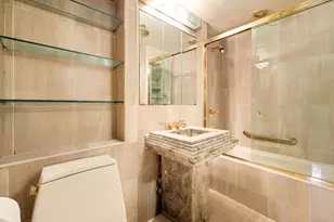 425 E 63rd St, New York City, NY 10065 - Photo 14