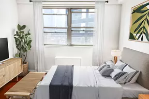 211 E 53rd St, New York City, NY 10022 - Photo 4