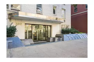 320 E 35th St, New York City, NY 10016 - Photo 1