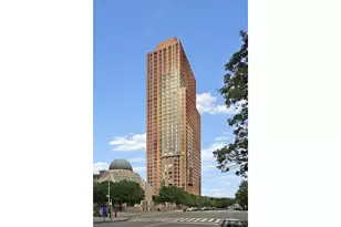 215 E 96th St, New York City, NY 10128 - Photo 2