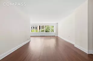 360 E 72nd St, New York City, NY 10021 - Photo 16