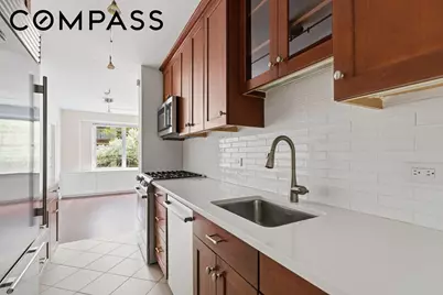 360 E 72nd Street #A306, New York City, NY 10021 - Photo 4