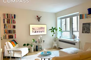 165 W 20th St, New York, NY 10011 - Photo 2