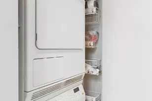 215 W 91st St, New York City, NY 10024 - Photo 10