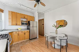 826 43rd St, New York City, NY 11232 - Photo 8